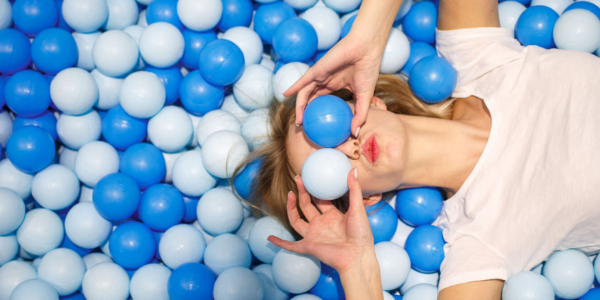 Combien de Boules pour une Piscine à Balles ? Guide Pratique pour un Plaisir Maximal